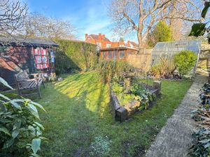 Photo 18- click for photo gallery